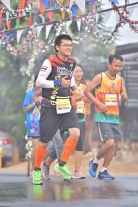 BIB: 1595, 11008
                            <button type="button" onclick="openModal(7632752)" class="btn btn-primary btn-sm float-right btn-popup" data-toggle="modal" data-target=".modal-high-quality">
                        <i class="fas fa-shopping-cart"></i> Add to Cart
                    </button>
                                            <button type="button" onclick="isThisMe(7632752, true)" class="btn btn-success btn-sm float-right btn-popup btn-isme hidden" data-toggle="tooltip" data-placement="bottom" title="นี่คือรูปของคุณใช่ไหม คลิกที่นี่เพื่อเอาเข้าอัลบั้ม">
                        <i class="fas fa-plus"></i> Add to album
                    </button>
                    <button type="button" onclick="isThisMe(7632752, false)" class="btn btn-warning btn-sm float-right btn-popup btn-isnotme hidden">
                        <i class="fas fa-ban"></i> Remove from album
                    </button>