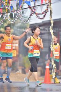 BIB: 15011
                            <button type="button" onclick="openModal(7632984)" class="btn btn-primary btn-sm float-right btn-popup" data-toggle="modal" data-target=".modal-high-quality">
                        <i class="fas fa-shopping-cart"></i> Add to Cart
                    </button>
                                            <button type="button" onclick="isThisMe(7632984, true)" class="btn btn-success btn-sm float-right btn-popup btn-isme hidden" data-toggle="tooltip" data-placement="bottom" title="นี่คือรูปของคุณใช่ไหม คลิกที่นี่เพื่อเอาเข้าอัลบั้ม">
                        <i class="fas fa-plus"></i> Add to album
                    </button>
                    <button type="button" onclick="isThisMe(7632984, false)" class="btn btn-warning btn-sm float-right btn-popup btn-isnotme hidden">
                        <i class="fas fa-ban"></i> Remove from album
                    </button>