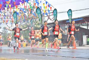 BIB: 145
                            <button type="button" onclick="openModal(7631990)" class="btn btn-primary btn-sm float-right btn-popup" data-toggle="modal" data-target=".modal-high-quality">
                        <i class="fas fa-shopping-cart"></i> Add to Cart
                    </button>
                                            <button type="button" onclick="isThisMe(7631990, true)" class="btn btn-success btn-sm float-right btn-popup btn-isme hidden" data-toggle="tooltip" data-placement="bottom" title="นี่คือรูปของคุณใช่ไหม คลิกที่นี่เพื่อเอาเข้าอัลบั้ม">
                        <i class="fas fa-plus"></i> Add to album
                    </button>
                    <button type="button" onclick="isThisMe(7631990, false)" class="btn btn-warning btn-sm float-right btn-popup btn-isnotme hidden">
                        <i class="fas fa-ban"></i> Remove from album
                    </button>