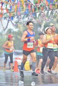 BIB: 201, 106, 21341
                            <button type="button" onclick="openModal(7660241)" class="btn btn-primary btn-sm float-right btn-popup" data-toggle="modal" data-target=".modal-high-quality">
                        <i class="fas fa-shopping-cart"></i> Add to Cart
                    </button>
                                            <button type="button" onclick="isThisMe(7660241, true)" class="btn btn-success btn-sm float-right btn-popup btn-isme hidden" data-toggle="tooltip" data-placement="bottom" title="นี่คือรูปของคุณใช่ไหม คลิกที่นี่เพื่อเอาเข้าอัลบั้ม">
                        <i class="fas fa-plus"></i> Add to album
                    </button>
                    <button type="button" onclick="isThisMe(7660241, false)" class="btn btn-warning btn-sm float-right btn-popup btn-isnotme hidden">
                        <i class="fas fa-ban"></i> Remove from album
                    </button>