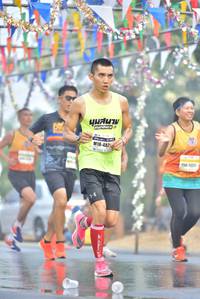BIB: 482, 11271
                            <button type="button" onclick="openModal(7654746)" class="btn btn-primary btn-sm float-right btn-popup" data-toggle="modal" data-target=".modal-high-quality">
                        <i class="fas fa-shopping-cart"></i> Add to Cart
                    </button>
                                            <button type="button" onclick="isThisMe(7654746, true)" class="btn btn-success btn-sm float-right btn-popup btn-isme hidden" data-toggle="tooltip" data-placement="bottom" title="นี่คือรูปของคุณใช่ไหม คลิกที่นี่เพื่อเอาเข้าอัลบั้ม">
                        <i class="fas fa-plus"></i> Add to album
                    </button>
                    <button type="button" onclick="isThisMe(7654746, false)" class="btn btn-warning btn-sm float-right btn-popup btn-isnotme hidden">
                        <i class="fas fa-ban"></i> Remove from album
                    </button>
