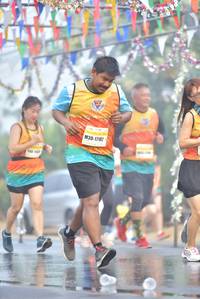 BIB: 17182
                            <button type="button" onclick="openModal(7660747)" class="btn btn-primary btn-sm float-right btn-popup" data-toggle="modal" data-target=".modal-high-quality">
                        <i class="fas fa-shopping-cart"></i> Add to Cart
                    </button>
                                            <button type="button" onclick="isThisMe(7660747, true)" class="btn btn-success btn-sm float-right btn-popup btn-isme hidden" data-toggle="tooltip" data-placement="bottom" title="นี่คือรูปของคุณใช่ไหม คลิกที่นี่เพื่อเอาเข้าอัลบั้ม">
                        <i class="fas fa-plus"></i> Add to album
                    </button>
                    <button type="button" onclick="isThisMe(7660747, false)" class="btn btn-warning btn-sm float-right btn-popup btn-isnotme hidden">
                        <i class="fas fa-ban"></i> Remove from album
                    </button>