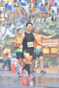 BIB: 2115
                            <button type="button" onclick="openModal(7651169)" class="btn btn-primary btn-sm float-right btn-popup" data-toggle="modal" data-target=".modal-high-quality">
                        <i class="fas fa-shopping-cart"></i> Add to Cart
                    </button>
                                            <button type="button" onclick="isThisMe(7651169, true)" class="btn btn-success btn-sm float-right btn-popup btn-isme hidden" data-toggle="tooltip" data-placement="bottom" title="นี่คือรูปของคุณใช่ไหม คลิกที่นี่เพื่อเอาเข้าอัลบั้ม">
                        <i class="fas fa-plus"></i> Add to album
                    </button>
                    <button type="button" onclick="isThisMe(7651169, false)" class="btn btn-warning btn-sm float-right btn-popup btn-isnotme hidden">
                        <i class="fas fa-ban"></i> Remove from album
                    </button>