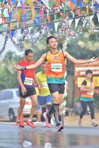 BIB: 20905
                            <button type="button" onclick="openModal(7668379)" class="btn btn-primary btn-sm float-right btn-popup" data-toggle="modal" data-target=".modal-high-quality">
                        <i class="fas fa-shopping-cart"></i> Add to Cart
                    </button>
                                            <button type="button" onclick="isThisMe(7668379, true)" class="btn btn-success btn-sm float-right btn-popup btn-isme hidden" data-toggle="tooltip" data-placement="bottom" title="นี่คือรูปของคุณใช่ไหม คลิกที่นี่เพื่อเอาเข้าอัลบั้ม">
                        <i class="fas fa-plus"></i> Add to album
                    </button>
                    <button type="button" onclick="isThisMe(7668379, false)" class="btn btn-warning btn-sm float-right btn-popup btn-isnotme hidden">
                        <i class="fas fa-ban"></i> Remove from album
                    </button>