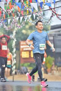 BIB: 215, 
                            <button type="button" onclick="openModal(7681121)" class="btn btn-primary btn-sm float-right btn-popup" data-toggle="modal" data-target=".modal-high-quality">
                        <i class="fas fa-shopping-cart"></i> Add to Cart
                    </button>
                                            <button type="button" onclick="isThisMe(7681121, true)" class="btn btn-success btn-sm float-right btn-popup btn-isme hidden" data-toggle="tooltip" data-placement="bottom" title="นี่คือรูปของคุณใช่ไหม คลิกที่นี่เพื่อเอาเข้าอัลบั้ม">
                        <i class="fas fa-plus"></i> Add to album
                    </button>
                    <button type="button" onclick="isThisMe(7681121, false)" class="btn btn-warning btn-sm float-right btn-popup btn-isnotme hidden">
                        <i class="fas fa-ban"></i> Remove from album
                    </button>