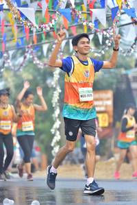 BIB: 2808
                            <button type="button" onclick="openModal(7680983)" class="btn btn-primary btn-sm float-right btn-popup" data-toggle="modal" data-target=".modal-high-quality">
                        <i class="fas fa-shopping-cart"></i> Add to Cart
                    </button>
                                            <button type="button" onclick="isThisMe(7680983, true)" class="btn btn-success btn-sm float-right btn-popup btn-isme hidden" data-toggle="tooltip" data-placement="bottom" title="นี่คือรูปของคุณใช่ไหม คลิกที่นี่เพื่อเอาเข้าอัลบั้ม">
                        <i class="fas fa-plus"></i> Add to album
                    </button>
                    <button type="button" onclick="isThisMe(7680983, false)" class="btn btn-warning btn-sm float-right btn-popup btn-isnotme hidden">
                        <i class="fas fa-ban"></i> Remove from album
                    </button>