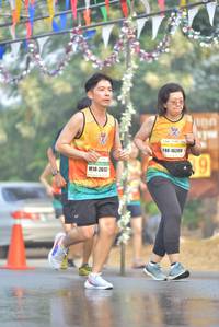 BIB: 16209, 261
                            <button type="button" onclick="openModal(7691957)" class="btn btn-primary btn-sm float-right btn-popup" data-toggle="modal" data-target=".modal-high-quality">
                        <i class="fas fa-shopping-cart"></i> Add to Cart
                    </button>
                                            <button type="button" onclick="isThisMe(7691957, true)" class="btn btn-success btn-sm float-right btn-popup btn-isme hidden" data-toggle="tooltip" data-placement="bottom" title="นี่คือรูปของคุณใช่ไหม คลิกที่นี่เพื่อเอาเข้าอัลบั้ม">
                        <i class="fas fa-plus"></i> Add to album
                    </button>
                    <button type="button" onclick="isThisMe(7691957, false)" class="btn btn-warning btn-sm float-right btn-popup btn-isnotme hidden">
                        <i class="fas fa-ban"></i> Remove from album
                    </button>