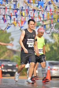 BIB: 4677, 41303
                            <button type="button" onclick="openModal(8138538)" class="btn btn-primary btn-sm float-right btn-popup" data-toggle="modal" data-target=".modal-high-quality">
                        <i class="fas fa-shopping-cart"></i> Add to Cart
                    </button>
                                            <button type="button" onclick="isThisMe(8138538, true)" class="btn btn-success btn-sm float-right btn-popup btn-isme hidden" data-toggle="tooltip" data-placement="bottom" title="นี่คือรูปของคุณใช่ไหม คลิกที่นี่เพื่อเอาเข้าอัลบั้ม">
                        <i class="fas fa-plus"></i> Add to album
                    </button>
                    <button type="button" onclick="isThisMe(8138538, false)" class="btn btn-warning btn-sm float-right btn-popup btn-isnotme hidden">
                        <i class="fas fa-ban"></i> Remove from album
                    </button>