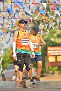 BIB: 41076, 469
                            <button type="button" onclick="openModal(8167406)" class="btn btn-primary btn-sm float-right btn-popup" data-toggle="modal" data-target=".modal-high-quality">
                        <i class="fas fa-shopping-cart"></i> Add to Cart
                    </button>
                                            <button type="button" onclick="isThisMe(8167406, true)" class="btn btn-success btn-sm float-right btn-popup btn-isme hidden" data-toggle="tooltip" data-placement="bottom" title="นี่คือรูปของคุณใช่ไหม คลิกที่นี่เพื่อเอาเข้าอัลบั้ม">
                        <i class="fas fa-plus"></i> Add to album
                    </button>
                    <button type="button" onclick="isThisMe(8167406, false)" class="btn btn-warning btn-sm float-right btn-popup btn-isnotme hidden">
                        <i class="fas fa-ban"></i> Remove from album
                    </button>