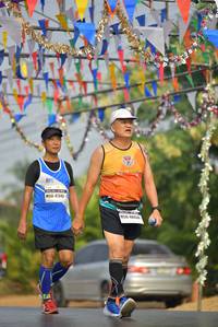 BIB: 4734, 4834
                            <button type="button" onclick="openModal(8198391)" class="btn btn-primary btn-sm float-right btn-popup" data-toggle="modal" data-target=".modal-high-quality">
                        <i class="fas fa-shopping-cart"></i> Add to Cart
                    </button>
                                            <button type="button" onclick="isThisMe(8198391, true)" class="btn btn-success btn-sm float-right btn-popup btn-isme hidden" data-toggle="tooltip" data-placement="bottom" title="นี่คือรูปของคุณใช่ไหม คลิกที่นี่เพื่อเอาเข้าอัลบั้ม">
                        <i class="fas fa-plus"></i> Add to album
                    </button>
                    <button type="button" onclick="isThisMe(8198391, false)" class="btn btn-warning btn-sm float-right btn-popup btn-isnotme hidden">
                        <i class="fas fa-ban"></i> Remove from album
                    </button>