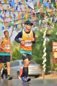 BIB: 40953
                            <button type="button" onclick="openModal(8177686)" class="btn btn-primary btn-sm float-right btn-popup" data-toggle="modal" data-target=".modal-high-quality">
                        <i class="fas fa-shopping-cart"></i> Add to Cart
                    </button>
                                            <button type="button" onclick="isThisMe(8177686, true)" class="btn btn-success btn-sm float-right btn-popup btn-isme hidden" data-toggle="tooltip" data-placement="bottom" title="นี่คือรูปของคุณใช่ไหม คลิกที่นี่เพื่อเอาเข้าอัลบั้ม">
                        <i class="fas fa-plus"></i> Add to album
                    </button>
                    <button type="button" onclick="isThisMe(8177686, false)" class="btn btn-warning btn-sm float-right btn-popup btn-isnotme hidden">
                        <i class="fas fa-ban"></i> Remove from album
                    </button>