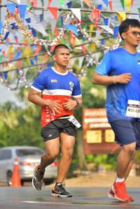 BIB: 354, 1137
                            <button type="button" onclick="openModal(8185515)" class="btn btn-primary btn-sm float-right btn-popup" data-toggle="modal" data-target=".modal-high-quality">
                        <i class="fas fa-shopping-cart"></i> Add to Cart
                    </button>
                                            <button type="button" onclick="isThisMe(8185515, true)" class="btn btn-success btn-sm float-right btn-popup btn-isme hidden" data-toggle="tooltip" data-placement="bottom" title="นี่คือรูปของคุณใช่ไหม คลิกที่นี่เพื่อเอาเข้าอัลบั้ม">
                        <i class="fas fa-plus"></i> Add to album
                    </button>
                    <button type="button" onclick="isThisMe(8185515, false)" class="btn btn-warning btn-sm float-right btn-popup btn-isnotme hidden">
                        <i class="fas fa-ban"></i> Remove from album
                    </button>