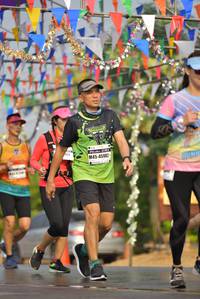 BIB: 45982
                            <button type="button" onclick="openModal(8194007)" class="btn btn-primary btn-sm float-right btn-popup" data-toggle="modal" data-target=".modal-high-quality">
                        <i class="fas fa-shopping-cart"></i> Add to Cart
                    </button>
                                            <button type="button" onclick="isThisMe(8194007, true)" class="btn btn-success btn-sm float-right btn-popup btn-isme hidden" data-toggle="tooltip" data-placement="bottom" title="นี่คือรูปของคุณใช่ไหม คลิกที่นี่เพื่อเอาเข้าอัลบั้ม">
                        <i class="fas fa-plus"></i> Add to album
                    </button>
                    <button type="button" onclick="isThisMe(8194007, false)" class="btn btn-warning btn-sm float-right btn-popup btn-isnotme hidden">
                        <i class="fas fa-ban"></i> Remove from album
                    </button>