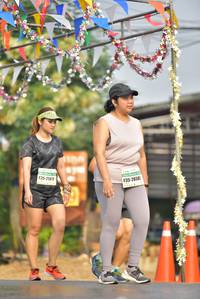 BIB: 256, 26582
                            <button type="button" onclick="openModal(8184792)" class="btn btn-primary btn-sm float-right btn-popup" data-toggle="modal" data-target=".modal-high-quality">
                        <i class="fas fa-shopping-cart"></i> Add to Cart
                    </button>
                                            <button type="button" onclick="isThisMe(8184792, true)" class="btn btn-success btn-sm float-right btn-popup btn-isme hidden" data-toggle="tooltip" data-placement="bottom" title="นี่คือรูปของคุณใช่ไหม คลิกที่นี่เพื่อเอาเข้าอัลบั้ม">
                        <i class="fas fa-plus"></i> Add to album
                    </button>
                    <button type="button" onclick="isThisMe(8184792, false)" class="btn btn-warning btn-sm float-right btn-popup btn-isnotme hidden">
                        <i class="fas fa-ban"></i> Remove from album
                    </button>