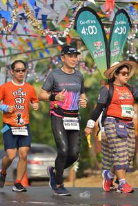 BIB: 400, 41278, 46850
                            <button type="button" onclick="openModal(8211680)" class="btn btn-primary btn-sm float-right btn-popup" data-toggle="modal" data-target=".modal-high-quality">
                        <i class="fas fa-shopping-cart"></i> Add to Cart
                    </button>
                                            <button type="button" onclick="isThisMe(8211680, true)" class="btn btn-success btn-sm float-right btn-popup btn-isme hidden" data-toggle="tooltip" data-placement="bottom" title="นี่คือรูปของคุณใช่ไหม คลิกที่นี่เพื่อเอาเข้าอัลบั้ม">
                        <i class="fas fa-plus"></i> Add to album
                    </button>
                    <button type="button" onclick="isThisMe(8211680, false)" class="btn btn-warning btn-sm float-right btn-popup btn-isnotme hidden">
                        <i class="fas fa-ban"></i> Remove from album
                    </button>
