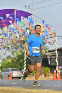 BIB: 41034
                            <button type="button" onclick="openModal(8241921)" class="btn btn-primary btn-sm float-right btn-popup" data-toggle="modal" data-target=".modal-high-quality">
                        <i class="fas fa-shopping-cart"></i> Add to Cart
                    </button>
                                            <button type="button" onclick="isThisMe(8241921, true)" class="btn btn-success btn-sm float-right btn-popup btn-isme hidden" data-toggle="tooltip" data-placement="bottom" title="นี่คือรูปของคุณใช่ไหม คลิกที่นี่เพื่อเอาเข้าอัลบั้ม">
                        <i class="fas fa-plus"></i> Add to album
                    </button>
                    <button type="button" onclick="isThisMe(8241921, false)" class="btn btn-warning btn-sm float-right btn-popup btn-isnotme hidden">
                        <i class="fas fa-ban"></i> Remove from album
                    </button>