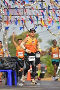 BIB: 46385
                            <button type="button" onclick="openModal(8242500)" class="btn btn-primary btn-sm float-right btn-popup" data-toggle="modal" data-target=".modal-high-quality">
                        <i class="fas fa-shopping-cart"></i> Add to Cart
                    </button>
                                            <button type="button" onclick="isThisMe(8242500, true)" class="btn btn-success btn-sm float-right btn-popup btn-isme hidden" data-toggle="tooltip" data-placement="bottom" title="นี่คือรูปของคุณใช่ไหม คลิกที่นี่เพื่อเอาเข้าอัลบั้ม">
                        <i class="fas fa-plus"></i> Add to album
                    </button>
                    <button type="button" onclick="isThisMe(8242500, false)" class="btn btn-warning btn-sm float-right btn-popup btn-isnotme hidden">
                        <i class="fas fa-ban"></i> Remove from album
                    </button>