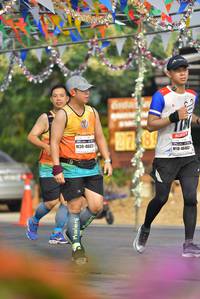 BIB: 46613, 46483
                            <button type="button" onclick="openModal(8288297)" class="btn btn-primary btn-sm float-right btn-popup" data-toggle="modal" data-target=".modal-high-quality">
                        <i class="fas fa-shopping-cart"></i> Add to Cart
                    </button>
                                            <button type="button" onclick="isThisMe(8288297, true)" class="btn btn-success btn-sm float-right btn-popup btn-isme hidden" data-toggle="tooltip" data-placement="bottom" title="นี่คือรูปของคุณใช่ไหม คลิกที่นี่เพื่อเอาเข้าอัลบั้ม">
                        <i class="fas fa-plus"></i> Add to album
                    </button>
                    <button type="button" onclick="isThisMe(8288297, false)" class="btn btn-warning btn-sm float-right btn-popup btn-isnotme hidden">
                        <i class="fas fa-ban"></i> Remove from album
                    </button>