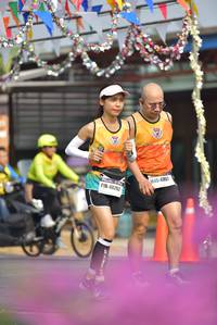 BIB: 47007, 40262
                            <button type="button" onclick="openModal(8291473)" class="btn btn-primary btn-sm float-right btn-popup" data-toggle="modal" data-target=".modal-high-quality">
                        <i class="fas fa-shopping-cart"></i> Add to Cart
                    </button>
                                            <button type="button" onclick="isThisMe(8291473, true)" class="btn btn-success btn-sm float-right btn-popup btn-isme hidden" data-toggle="tooltip" data-placement="bottom" title="นี่คือรูปของคุณใช่ไหม คลิกที่นี่เพื่อเอาเข้าอัลบั้ม">
                        <i class="fas fa-plus"></i> Add to album
                    </button>
                    <button type="button" onclick="isThisMe(8291473, false)" class="btn btn-warning btn-sm float-right btn-popup btn-isnotme hidden">
                        <i class="fas fa-ban"></i> Remove from album
                    </button>