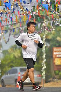 BIB: 4156
                            <button type="button" onclick="openModal(8304044)" class="btn btn-primary btn-sm float-right btn-popup" data-toggle="modal" data-target=".modal-high-quality">
                        <i class="fas fa-shopping-cart"></i> Add to Cart
                    </button>
                                            <button type="button" onclick="isThisMe(8304044, true)" class="btn btn-success btn-sm float-right btn-popup btn-isme hidden" data-toggle="tooltip" data-placement="bottom" title="นี่คือรูปของคุณใช่ไหม คลิกที่นี่เพื่อเอาเข้าอัลบั้ม">
                        <i class="fas fa-plus"></i> Add to album
                    </button>
                    <button type="button" onclick="isThisMe(8304044, false)" class="btn btn-warning btn-sm float-right btn-popup btn-isnotme hidden">
                        <i class="fas fa-ban"></i> Remove from album
                    </button>