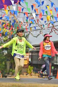 BIB: 4801, 48059
                            <button type="button" onclick="openModal(8337903)" class="btn btn-primary btn-sm float-right btn-popup" data-toggle="modal" data-target=".modal-high-quality">
                        <i class="fas fa-shopping-cart"></i> Add to Cart
                    </button>
                                            <button type="button" onclick="isThisMe(8337903, true)" class="btn btn-success btn-sm float-right btn-popup btn-isme hidden" data-toggle="tooltip" data-placement="bottom" title="นี่คือรูปของคุณใช่ไหม คลิกที่นี่เพื่อเอาเข้าอัลบั้ม">
                        <i class="fas fa-plus"></i> Add to album
                    </button>
                    <button type="button" onclick="isThisMe(8337903, false)" class="btn btn-warning btn-sm float-right btn-popup btn-isnotme hidden">
                        <i class="fas fa-ban"></i> Remove from album
                    </button>