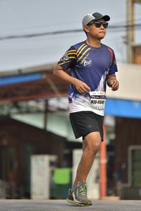 BIB: 4104
                            <button type="button" onclick="openModal(8352325)" class="btn btn-primary btn-sm float-right btn-popup" data-toggle="modal" data-target=".modal-high-quality">
                        <i class="fas fa-shopping-cart"></i> Add to Cart
                    </button>
                                            <button type="button" onclick="isThisMe(8352325, true)" class="btn btn-success btn-sm float-right btn-popup btn-isme hidden" data-toggle="tooltip" data-placement="bottom" title="นี่คือรูปของคุณใช่ไหม คลิกที่นี่เพื่อเอาเข้าอัลบั้ม">
                        <i class="fas fa-plus"></i> Add to album
                    </button>
                    <button type="button" onclick="isThisMe(8352325, false)" class="btn btn-warning btn-sm float-right btn-popup btn-isnotme hidden">
                        <i class="fas fa-ban"></i> Remove from album
                    </button>