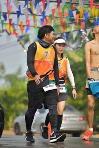 BIB: 47427, 6478
                            <button type="button" onclick="openModal(8353840)" class="btn btn-primary btn-sm float-right btn-popup" data-toggle="modal" data-target=".modal-high-quality">
                        <i class="fas fa-shopping-cart"></i> Add to Cart
                    </button>
                                            <button type="button" onclick="isThisMe(8353840, true)" class="btn btn-success btn-sm float-right btn-popup btn-isme hidden" data-toggle="tooltip" data-placement="bottom" title="นี่คือรูปของคุณใช่ไหม คลิกที่นี่เพื่อเอาเข้าอัลบั้ม">
                        <i class="fas fa-plus"></i> Add to album
                    </button>
                    <button type="button" onclick="isThisMe(8353840, false)" class="btn btn-warning btn-sm float-right btn-popup btn-isnotme hidden">
                        <i class="fas fa-ban"></i> Remove from album
                    </button>