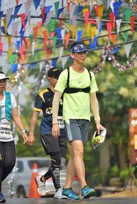 BIB: 409, 4599
                            <button type="button" onclick="openModal(8340184)" class="btn btn-primary btn-sm float-right btn-popup" data-toggle="modal" data-target=".modal-high-quality">
                        <i class="fas fa-shopping-cart"></i> Add to Cart
                    </button>
                                            <button type="button" onclick="isThisMe(8340184, true)" class="btn btn-success btn-sm float-right btn-popup btn-isme hidden" data-toggle="tooltip" data-placement="bottom" title="นี่คือรูปของคุณใช่ไหม คลิกที่นี่เพื่อเอาเข้าอัลบั้ม">
                        <i class="fas fa-plus"></i> Add to album
                    </button>
                    <button type="button" onclick="isThisMe(8340184, false)" class="btn btn-warning btn-sm float-right btn-popup btn-isnotme hidden">
                        <i class="fas fa-ban"></i> Remove from album
                    </button>