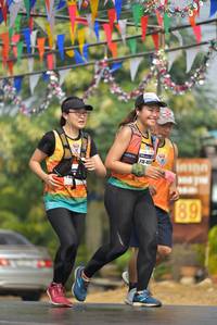 BIB: 405
                            <button type="button" onclick="openModal(8354778)" class="btn btn-primary btn-sm float-right btn-popup" data-toggle="modal" data-target=".modal-high-quality">
                        <i class="fas fa-shopping-cart"></i> Add to Cart
                    </button>
                                            <button type="button" onclick="isThisMe(8354778, true)" class="btn btn-success btn-sm float-right btn-popup btn-isme hidden" data-toggle="tooltip" data-placement="bottom" title="นี่คือรูปของคุณใช่ไหม คลิกที่นี่เพื่อเอาเข้าอัลบั้ม">
                        <i class="fas fa-plus"></i> Add to album
                    </button>
                    <button type="button" onclick="isThisMe(8354778, false)" class="btn btn-warning btn-sm float-right btn-popup btn-isnotme hidden">
                        <i class="fas fa-ban"></i> Remove from album
                    </button>