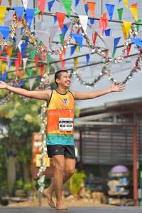 BIB: 4120
                            <button type="button" onclick="openModal(8326839)" class="btn btn-primary btn-sm float-right btn-popup" data-toggle="modal" data-target=".modal-high-quality">
                        <i class="fas fa-shopping-cart"></i> Add to Cart
                    </button>
                                            <button type="button" onclick="isThisMe(8326839, true)" class="btn btn-success btn-sm float-right btn-popup btn-isme hidden" data-toggle="tooltip" data-placement="bottom" title="นี่คือรูปของคุณใช่ไหม คลิกที่นี่เพื่อเอาเข้าอัลบั้ม">
                        <i class="fas fa-plus"></i> Add to album
                    </button>
                    <button type="button" onclick="isThisMe(8326839, false)" class="btn btn-warning btn-sm float-right btn-popup btn-isnotme hidden">
                        <i class="fas fa-ban"></i> Remove from album
                    </button>