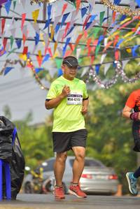 BIB: 4212
                            <button type="button" onclick="openModal(8328064)" class="btn btn-primary btn-sm float-right btn-popup" data-toggle="modal" data-target=".modal-high-quality">
                        <i class="fas fa-shopping-cart"></i> Add to Cart
                    </button>
                                            <button type="button" onclick="isThisMe(8328064, true)" class="btn btn-success btn-sm float-right btn-popup btn-isme hidden" data-toggle="tooltip" data-placement="bottom" title="นี่คือรูปของคุณใช่ไหม คลิกที่นี่เพื่อเอาเข้าอัลบั้ม">
                        <i class="fas fa-plus"></i> Add to album
                    </button>
                    <button type="button" onclick="isThisMe(8328064, false)" class="btn btn-warning btn-sm float-right btn-popup btn-isnotme hidden">
                        <i class="fas fa-ban"></i> Remove from album
                    </button>