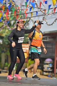 BIB: 46294
                            <button type="button" onclick="openModal(8353354)" class="btn btn-primary btn-sm float-right btn-popup" data-toggle="modal" data-target=".modal-high-quality">
                        <i class="fas fa-shopping-cart"></i> Add to Cart
                    </button>
                                            <button type="button" onclick="isThisMe(8353354, true)" class="btn btn-success btn-sm float-right btn-popup btn-isme hidden" data-toggle="tooltip" data-placement="bottom" title="นี่คือรูปของคุณใช่ไหม คลิกที่นี่เพื่อเอาเข้าอัลบั้ม">
                        <i class="fas fa-plus"></i> Add to album
                    </button>
                    <button type="button" onclick="isThisMe(8353354, false)" class="btn btn-warning btn-sm float-right btn-popup btn-isnotme hidden">
                        <i class="fas fa-ban"></i> Remove from album
                    </button>