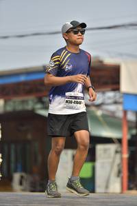 BIB: 41040
                            <button type="button" onclick="openModal(8352310)" class="btn btn-primary btn-sm float-right btn-popup" data-toggle="modal" data-target=".modal-high-quality">
                        <i class="fas fa-shopping-cart"></i> Add to Cart
                    </button>
                                            <button type="button" onclick="isThisMe(8352310, true)" class="btn btn-success btn-sm float-right btn-popup btn-isme hidden" data-toggle="tooltip" data-placement="bottom" title="นี่คือรูปของคุณใช่ไหม คลิกที่นี่เพื่อเอาเข้าอัลบั้ม">
                        <i class="fas fa-plus"></i> Add to album
                    </button>
                    <button type="button" onclick="isThisMe(8352310, false)" class="btn btn-warning btn-sm float-right btn-popup btn-isnotme hidden">
                        <i class="fas fa-ban"></i> Remove from album
                    </button>