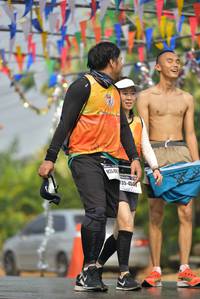 BIB: 450
                            <button type="button" onclick="openModal(8353855)" class="btn btn-primary btn-sm float-right btn-popup" data-toggle="modal" data-target=".modal-high-quality">
                        <i class="fas fa-shopping-cart"></i> Add to Cart
                    </button>
                                            <button type="button" onclick="isThisMe(8353855, true)" class="btn btn-success btn-sm float-right btn-popup btn-isme hidden" data-toggle="tooltip" data-placement="bottom" title="นี่คือรูปของคุณใช่ไหม คลิกที่นี่เพื่อเอาเข้าอัลบั้ม">
                        <i class="fas fa-plus"></i> Add to album
                    </button>
                    <button type="button" onclick="isThisMe(8353855, false)" class="btn btn-warning btn-sm float-right btn-popup btn-isnotme hidden">
                        <i class="fas fa-ban"></i> Remove from album
                    </button>