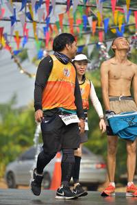 BIB: 4742
                            <button type="button" onclick="openModal(8353850)" class="btn btn-primary btn-sm float-right btn-popup" data-toggle="modal" data-target=".modal-high-quality">
                        <i class="fas fa-shopping-cart"></i> Add to Cart
                    </button>
                                            <button type="button" onclick="isThisMe(8353850, true)" class="btn btn-success btn-sm float-right btn-popup btn-isme hidden" data-toggle="tooltip" data-placement="bottom" title="นี่คือรูปของคุณใช่ไหม คลิกที่นี่เพื่อเอาเข้าอัลบั้ม">
                        <i class="fas fa-plus"></i> Add to album
                    </button>
                    <button type="button" onclick="isThisMe(8353850, false)" class="btn btn-warning btn-sm float-right btn-popup btn-isnotme hidden">
                        <i class="fas fa-ban"></i> Remove from album
                    </button>