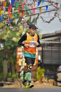 BIB: 4601
                            <button type="button" onclick="openModal(8346351)" class="btn btn-primary btn-sm float-right btn-popup" data-toggle="modal" data-target=".modal-high-quality">
                        <i class="fas fa-shopping-cart"></i> Add to Cart
                    </button>
                                            <button type="button" onclick="isThisMe(8346351, true)" class="btn btn-success btn-sm float-right btn-popup btn-isme hidden" data-toggle="tooltip" data-placement="bottom" title="นี่คือรูปของคุณใช่ไหม คลิกที่นี่เพื่อเอาเข้าอัลบั้ม">
                        <i class="fas fa-plus"></i> Add to album
                    </button>
                    <button type="button" onclick="isThisMe(8346351, false)" class="btn btn-warning btn-sm float-right btn-popup btn-isnotme hidden">
                        <i class="fas fa-ban"></i> Remove from album
                    </button>