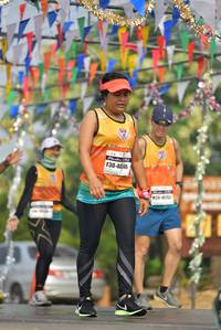 BIB: 4016, 4653
                            <button type="button" onclick="openModal(8347201)" class="btn btn-primary btn-sm float-right btn-popup" data-toggle="modal" data-target=".modal-high-quality">
                        <i class="fas fa-shopping-cart"></i> Add to Cart
                    </button>
                                            <button type="button" onclick="isThisMe(8347201, true)" class="btn btn-success btn-sm float-right btn-popup btn-isme hidden" data-toggle="tooltip" data-placement="bottom" title="นี่คือรูปของคุณใช่ไหม คลิกที่นี่เพื่อเอาเข้าอัลบั้ม">
                        <i class="fas fa-plus"></i> Add to album
                    </button>
                    <button type="button" onclick="isThisMe(8347201, false)" class="btn btn-warning btn-sm float-right btn-popup btn-isnotme hidden">
                        <i class="fas fa-ban"></i> Remove from album
                    </button>