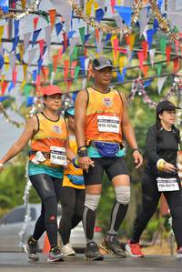 BIB: 42565, 403, 46214
                            <button type="button" onclick="openModal(8346593)" class="btn btn-primary btn-sm float-right btn-popup" data-toggle="modal" data-target=".modal-high-quality">
                        <i class="fas fa-shopping-cart"></i> Add to Cart
                    </button>
                                            <button type="button" onclick="isThisMe(8346593, true)" class="btn btn-success btn-sm float-right btn-popup btn-isme hidden" data-toggle="tooltip" data-placement="bottom" title="นี่คือรูปของคุณใช่ไหม คลิกที่นี่เพื่อเอาเข้าอัลบั้ม">
                        <i class="fas fa-plus"></i> Add to album
                    </button>
                    <button type="button" onclick="isThisMe(8346593, false)" class="btn btn-warning btn-sm float-right btn-popup btn-isnotme hidden">
                        <i class="fas fa-ban"></i> Remove from album
                    </button>