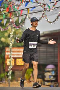 BIB: 42182
                            <button type="button" onclick="openModal(8351007)" class="btn btn-primary btn-sm float-right btn-popup" data-toggle="modal" data-target=".modal-high-quality">
                        <i class="fas fa-shopping-cart"></i> Add to Cart
                    </button>
                                            <button type="button" onclick="isThisMe(8351007, true)" class="btn btn-success btn-sm float-right btn-popup btn-isme hidden" data-toggle="tooltip" data-placement="bottom" title="นี่คือรูปของคุณใช่ไหม คลิกที่นี่เพื่อเอาเข้าอัลบั้ม">
                        <i class="fas fa-plus"></i> Add to album
                    </button>
                    <button type="button" onclick="isThisMe(8351007, false)" class="btn btn-warning btn-sm float-right btn-popup btn-isnotme hidden">
                        <i class="fas fa-ban"></i> Remove from album
                    </button>