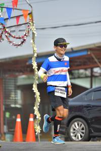 BIB: 40324
                            <button type="button" onclick="openModal(8439247)" class="btn btn-primary btn-sm float-right btn-popup" data-toggle="modal" data-target=".modal-high-quality">
                        <i class="fas fa-shopping-cart"></i> Add to Cart
                    </button>
                                            <button type="button" onclick="isThisMe(8439247, true)" class="btn btn-success btn-sm float-right btn-popup btn-isme hidden" data-toggle="tooltip" data-placement="bottom" title="นี่คือรูปของคุณใช่ไหม คลิกที่นี่เพื่อเอาเข้าอัลบั้ม">
                        <i class="fas fa-plus"></i> Add to album
                    </button>
                    <button type="button" onclick="isThisMe(8439247, false)" class="btn btn-warning btn-sm float-right btn-popup btn-isnotme hidden">
                        <i class="fas fa-ban"></i> Remove from album
                    </button>