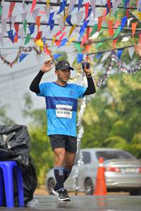 BIB: 41750
                            <button type="button" onclick="openModal(8446841)" class="btn btn-primary btn-sm float-right btn-popup" data-toggle="modal" data-target=".modal-high-quality">
                        <i class="fas fa-shopping-cart"></i> Add to Cart
                    </button>
                                            <button type="button" onclick="isThisMe(8446841, true)" class="btn btn-success btn-sm float-right btn-popup btn-isme hidden" data-toggle="tooltip" data-placement="bottom" title="นี่คือรูปของคุณใช่ไหม คลิกที่นี่เพื่อเอาเข้าอัลบั้ม">
                        <i class="fas fa-plus"></i> Add to album
                    </button>
                    <button type="button" onclick="isThisMe(8446841, false)" class="btn btn-warning btn-sm float-right btn-popup btn-isnotme hidden">
                        <i class="fas fa-ban"></i> Remove from album
                    </button>