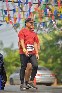 BIB: 42004
                            <button type="button" onclick="openModal(8436077)" class="btn btn-primary btn-sm float-right btn-popup" data-toggle="modal" data-target=".modal-high-quality">
                        <i class="fas fa-shopping-cart"></i> Add to Cart
                    </button>
                                            <button type="button" onclick="isThisMe(8436077, true)" class="btn btn-success btn-sm float-right btn-popup btn-isme hidden" data-toggle="tooltip" data-placement="bottom" title="นี่คือรูปของคุณใช่ไหม คลิกที่นี่เพื่อเอาเข้าอัลบั้ม">
                        <i class="fas fa-plus"></i> Add to album
                    </button>
                    <button type="button" onclick="isThisMe(8436077, false)" class="btn btn-warning btn-sm float-right btn-popup btn-isnotme hidden">
                        <i class="fas fa-ban"></i> Remove from album
                    </button>