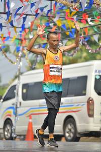 BIB: 45962
                            <button type="button" onclick="openModal(8448151)" class="btn btn-primary btn-sm float-right btn-popup" data-toggle="modal" data-target=".modal-high-quality">
                        <i class="fas fa-shopping-cart"></i> Add to Cart
                    </button>
                                            <button type="button" onclick="isThisMe(8448151, true)" class="btn btn-success btn-sm float-right btn-popup btn-isme hidden" data-toggle="tooltip" data-placement="bottom" title="นี่คือรูปของคุณใช่ไหม คลิกที่นี่เพื่อเอาเข้าอัลบั้ม">
                        <i class="fas fa-plus"></i> Add to album
                    </button>
                    <button type="button" onclick="isThisMe(8448151, false)" class="btn btn-warning btn-sm float-right btn-popup btn-isnotme hidden">
                        <i class="fas fa-ban"></i> Remove from album
                    </button>