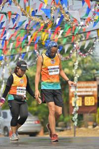 BIB: 41440, 40165
                            <button type="button" onclick="openModal(8456574)" class="btn btn-primary btn-sm float-right btn-popup" data-toggle="modal" data-target=".modal-high-quality">
                        <i class="fas fa-shopping-cart"></i> Add to Cart
                    </button>
                                            <button type="button" onclick="isThisMe(8456574, true)" class="btn btn-success btn-sm float-right btn-popup btn-isme hidden" data-toggle="tooltip" data-placement="bottom" title="นี่คือรูปของคุณใช่ไหม คลิกที่นี่เพื่อเอาเข้าอัลบั้ม">
                        <i class="fas fa-plus"></i> Add to album
                    </button>
                    <button type="button" onclick="isThisMe(8456574, false)" class="btn btn-warning btn-sm float-right btn-popup btn-isnotme hidden">
                        <i class="fas fa-ban"></i> Remove from album
                    </button>