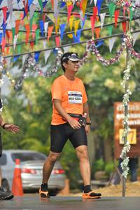 BIB: 43043
                            <button type="button" onclick="openModal(8436561)" class="btn btn-primary btn-sm float-right btn-popup" data-toggle="modal" data-target=".modal-high-quality">
                        <i class="fas fa-shopping-cart"></i> Add to Cart
                    </button>
                                            <button type="button" onclick="isThisMe(8436561, true)" class="btn btn-success btn-sm float-right btn-popup btn-isme hidden" data-toggle="tooltip" data-placement="bottom" title="นี่คือรูปของคุณใช่ไหม คลิกที่นี่เพื่อเอาเข้าอัลบั้ม">
                        <i class="fas fa-plus"></i> Add to album
                    </button>
                    <button type="button" onclick="isThisMe(8436561, false)" class="btn btn-warning btn-sm float-right btn-popup btn-isnotme hidden">
                        <i class="fas fa-ban"></i> Remove from album
                    </button>