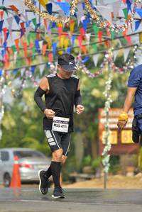 BIB: 4771
                            <button type="button" onclick="openModal(8445161)" class="btn btn-primary btn-sm float-right btn-popup" data-toggle="modal" data-target=".modal-high-quality">
                        <i class="fas fa-shopping-cart"></i> Add to Cart
                    </button>
                                            <button type="button" onclick="isThisMe(8445161, true)" class="btn btn-success btn-sm float-right btn-popup btn-isme hidden" data-toggle="tooltip" data-placement="bottom" title="นี่คือรูปของคุณใช่ไหม คลิกที่นี่เพื่อเอาเข้าอัลบั้ม">
                        <i class="fas fa-plus"></i> Add to album
                    </button>
                    <button type="button" onclick="isThisMe(8445161, false)" class="btn btn-warning btn-sm float-right btn-popup btn-isnotme hidden">
                        <i class="fas fa-ban"></i> Remove from album
                    </button>