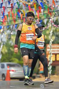 BIB: 420, 45268
                            <button type="button" onclick="openModal(8474697)" class="btn btn-primary btn-sm float-right btn-popup" data-toggle="modal" data-target=".modal-high-quality">
                        <i class="fas fa-shopping-cart"></i> Add to Cart
                    </button>
                                            <button type="button" onclick="isThisMe(8474697, true)" class="btn btn-success btn-sm float-right btn-popup btn-isme hidden" data-toggle="tooltip" data-placement="bottom" title="นี่คือรูปของคุณใช่ไหม คลิกที่นี่เพื่อเอาเข้าอัลบั้ม">
                        <i class="fas fa-plus"></i> Add to album
                    </button>
                    <button type="button" onclick="isThisMe(8474697, false)" class="btn btn-warning btn-sm float-right btn-popup btn-isnotme hidden">
                        <i class="fas fa-ban"></i> Remove from album
                    </button>