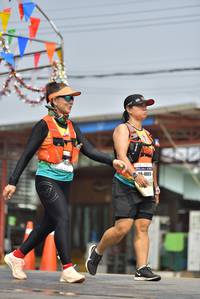 BIB: 
                            <button type="button" onclick="openModal(8476089)" class="btn btn-primary btn-sm float-right btn-popup" data-toggle="modal" data-target=".modal-high-quality">
                        <i class="fas fa-shopping-cart"></i> Add to Cart
                    </button>
                                            <button type="button" onclick="isThisMe(8476089, true)" class="btn btn-success btn-sm float-right btn-popup btn-isme hidden" data-toggle="tooltip" data-placement="bottom" title="นี่คือรูปของคุณใช่ไหม คลิกที่นี่เพื่อเอาเข้าอัลบั้ม">
                        <i class="fas fa-plus"></i> Add to album
                    </button>
                    <button type="button" onclick="isThisMe(8476089, false)" class="btn btn-warning btn-sm float-right btn-popup btn-isnotme hidden">
                        <i class="fas fa-ban"></i> Remove from album
                    </button>