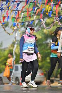 BIB: 46195
                            <button type="button" onclick="openModal(8466483)" class="btn btn-primary btn-sm float-right btn-popup" data-toggle="modal" data-target=".modal-high-quality">
                        <i class="fas fa-shopping-cart"></i> Add to Cart
                    </button>
                                            <button type="button" onclick="isThisMe(8466483, true)" class="btn btn-success btn-sm float-right btn-popup btn-isme hidden" data-toggle="tooltip" data-placement="bottom" title="นี่คือรูปของคุณใช่ไหม คลิกที่นี่เพื่อเอาเข้าอัลบั้ม">
                        <i class="fas fa-plus"></i> Add to album
                    </button>
                    <button type="button" onclick="isThisMe(8466483, false)" class="btn btn-warning btn-sm float-right btn-popup btn-isnotme hidden">
                        <i class="fas fa-ban"></i> Remove from album
                    </button>