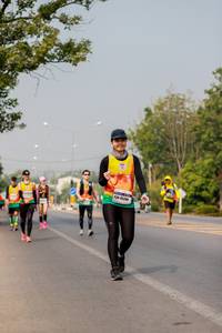 BIB: 4520
                            <button type="button" onclick="openModal(10426723)" class="btn btn-primary btn-sm float-right btn-popup" data-toggle="modal" data-target=".modal-high-quality">
                        <i class="fas fa-shopping-cart"></i> Add to Cart
                    </button>
                                            <button type="button" onclick="isThisMe(10426723, true)" class="btn btn-success btn-sm float-right btn-popup btn-isme hidden" data-toggle="tooltip" data-placement="bottom" title="นี่คือรูปของคุณใช่ไหม คลิกที่นี่เพื่อเอาเข้าอัลบั้ม">
                        <i class="fas fa-plus"></i> Add to album
                    </button>
                    <button type="button" onclick="isThisMe(10426723, false)" class="btn btn-warning btn-sm float-right btn-popup btn-isnotme hidden">
                        <i class="fas fa-ban"></i> Remove from album
                    </button>